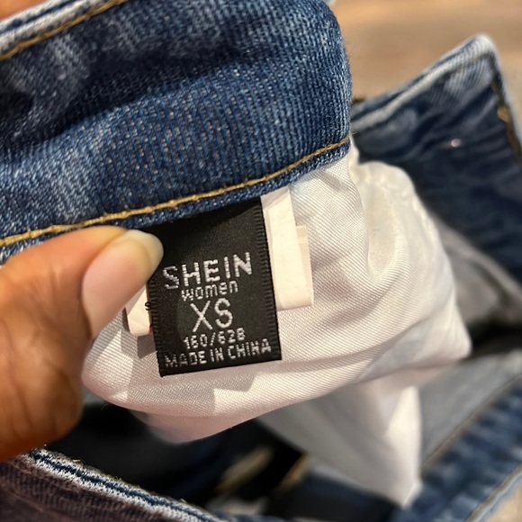 Shein blue flare leg pants. US 2. - Picture 4 of 6